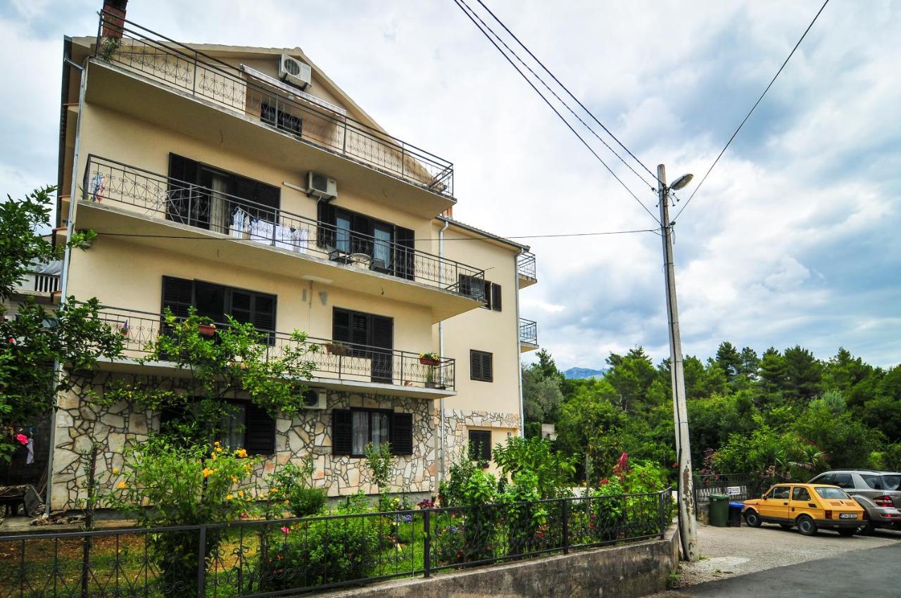 Milosavljevic Apartments Tivat Exterior photo